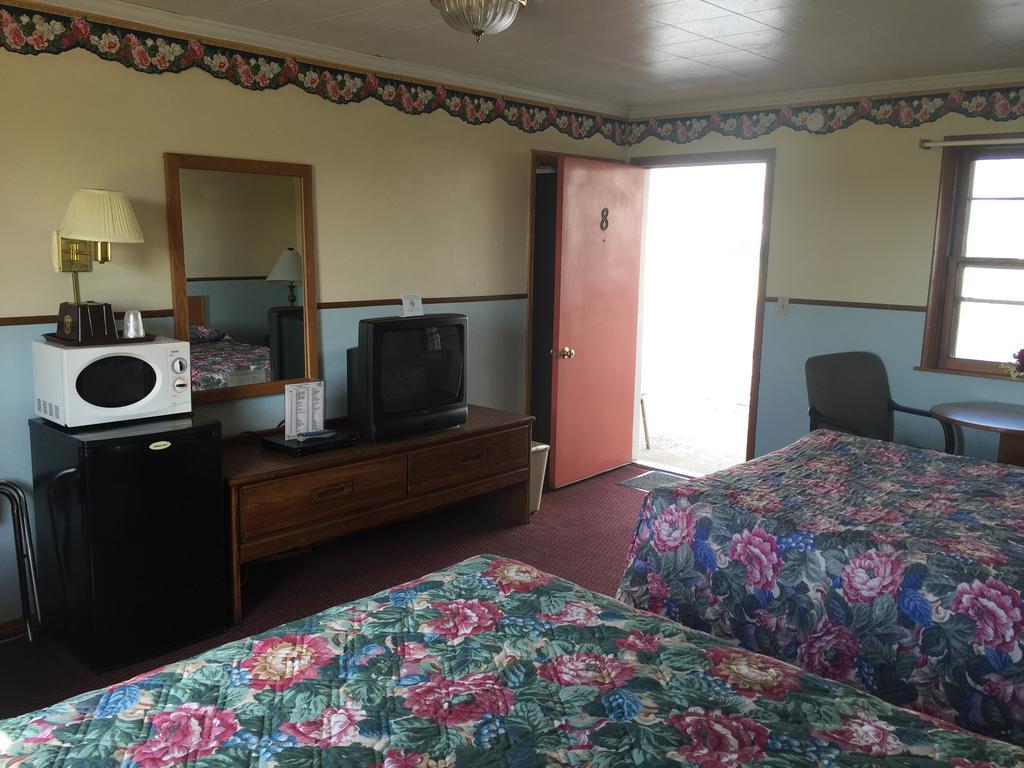 Rainbow Motel Montpelier ภายนอก รูปภาพ
